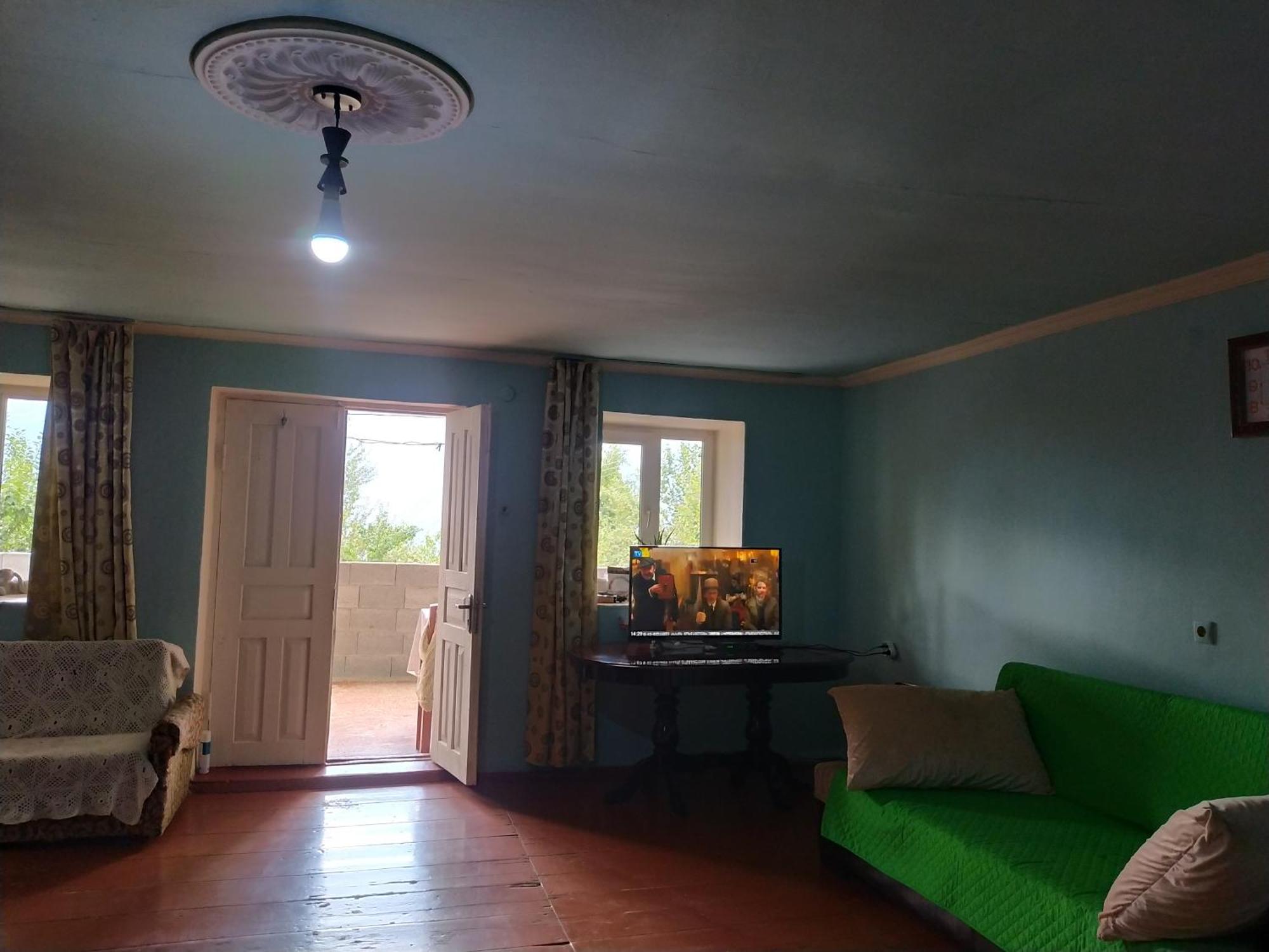 Gujejiani Guest house Mestia Extérieur photo