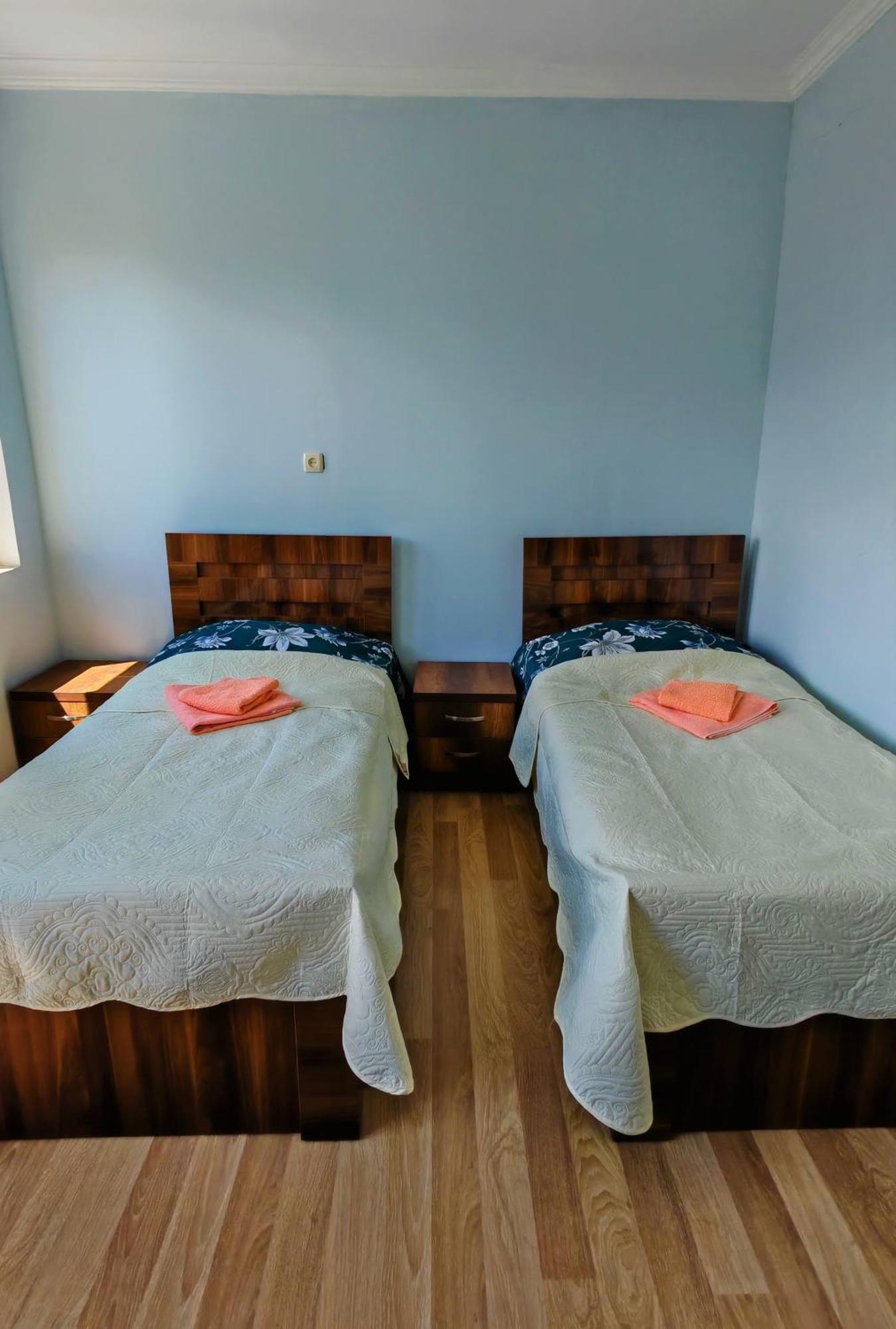 Gujejiani Guest house Mestia Extérieur photo